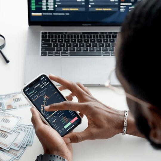 Spot +6X Nerax equipa de especialistas em investimento em criptografia